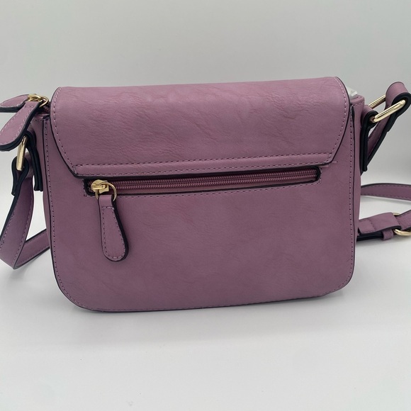 Simply Noelle Lavender Twist-Lock Crossbody Purse - Picture 4 of 10